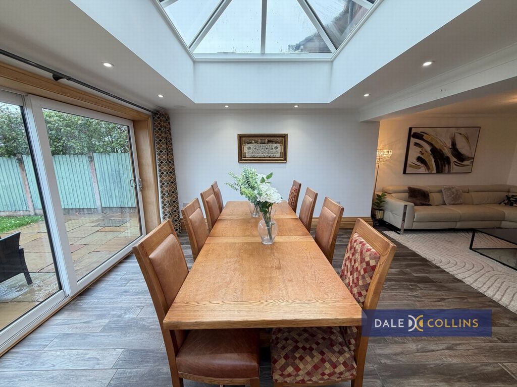 Property photo 3 of 52 Photo 6