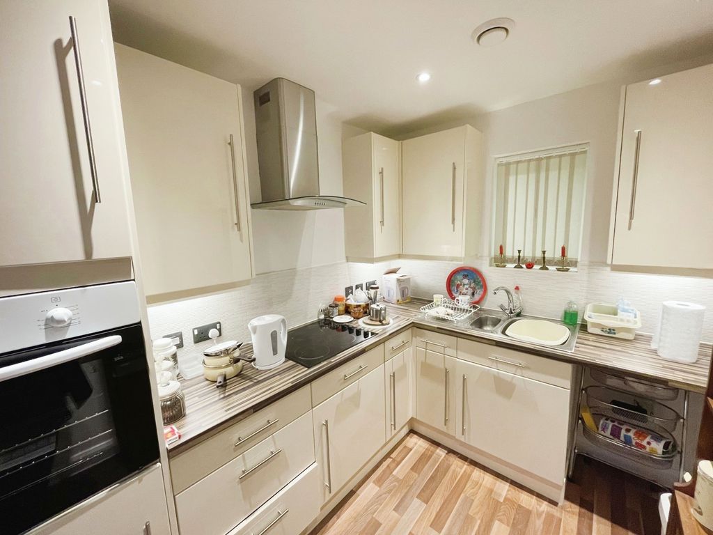 Property photo 3 of 8 Picture No. 07