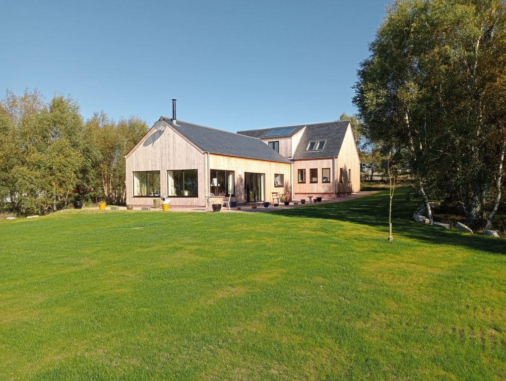 Property photo 1 of 31