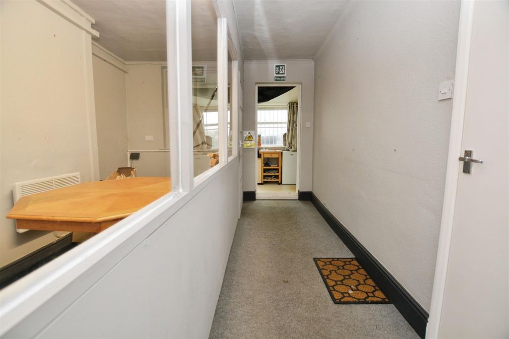 Property photo 2 of 7 d414Ffef-Dsc_0004.Jpg