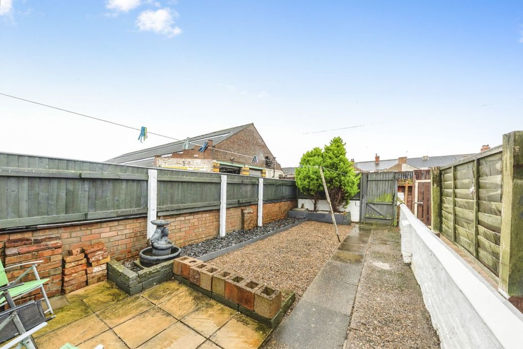 Property photo 2 of 15