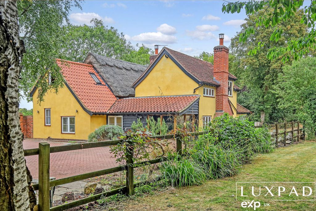 Property photo 1 of 41