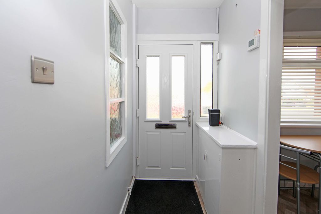 Property photo 3 of 21 Photo 3