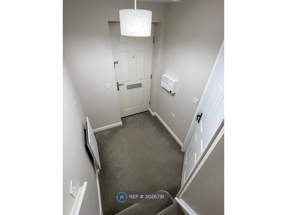 Property photo 3 of 33
