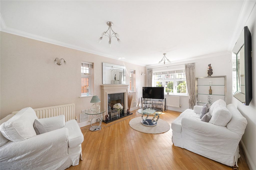 Property photo 3 of 13 Picture No. 15