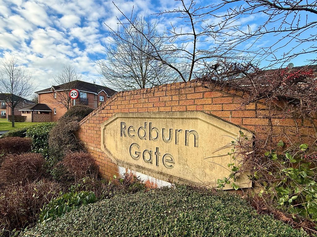 Property photo 2 of 15 Photo 12