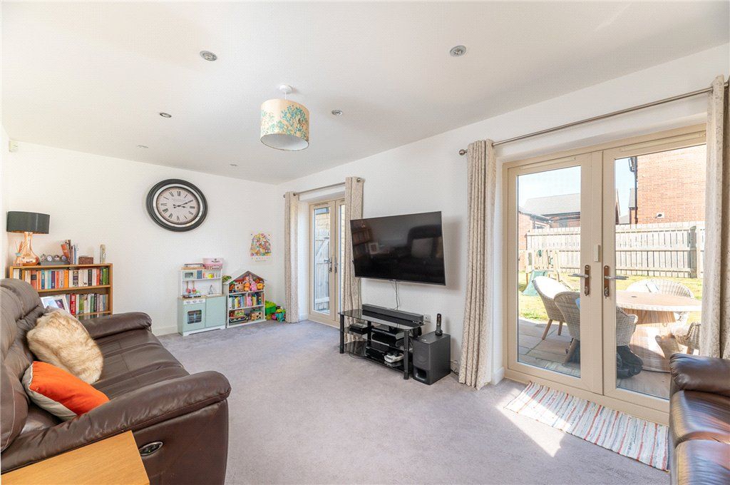 Property photo 2 of 30 Living Room