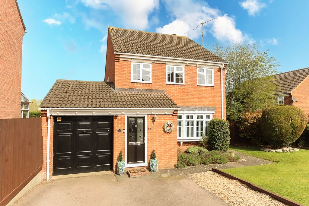 Property photo 1 of 15 Front