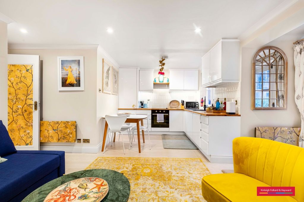 Brompton Park Crescent, London SW6 photo 5