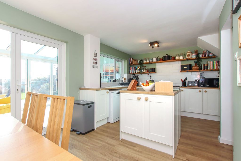 Property photo 2 of 19 Photo 14