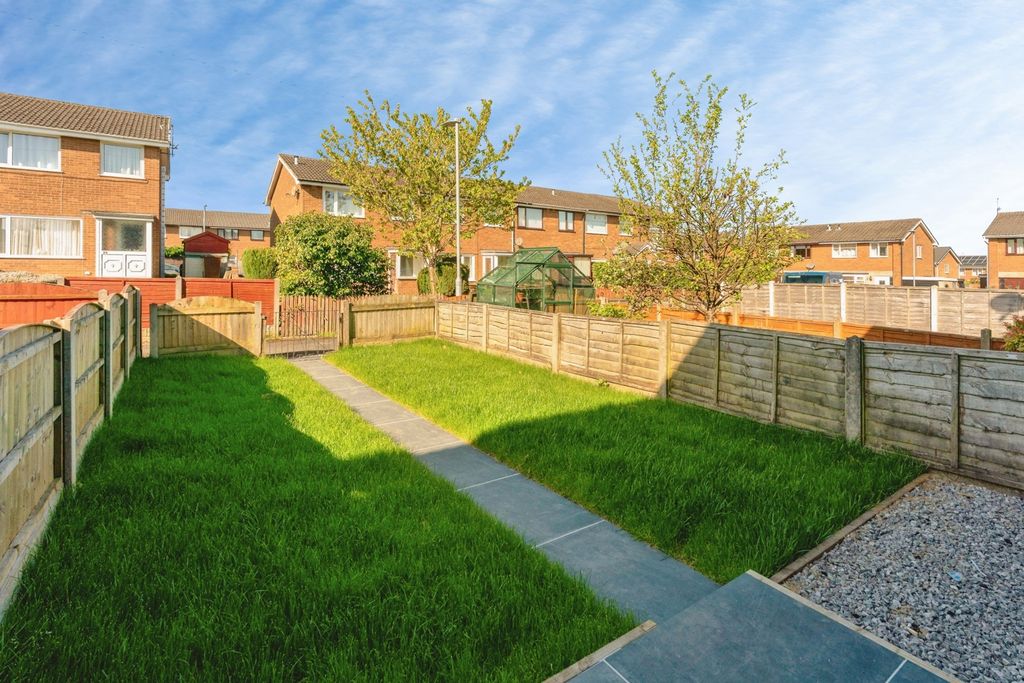 Property photo 3 of 17 Pbox-Img.Jpg