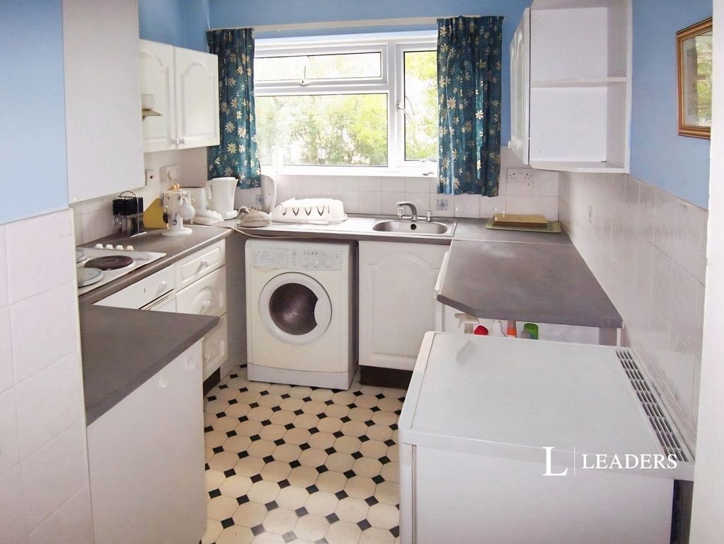 Property photo 3 of 6 Pbox-Img.Jpg