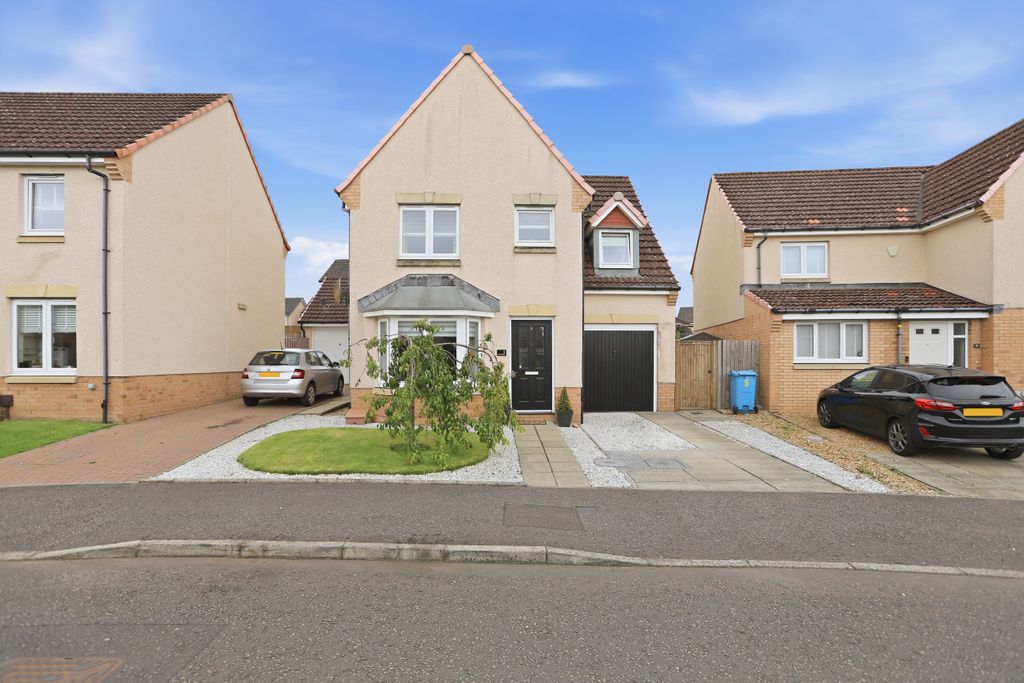 Property photo 1 of 35