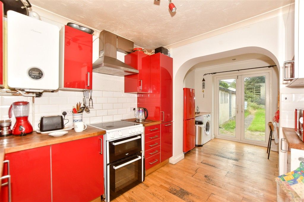 Property photo 2 of 13 Kitchen