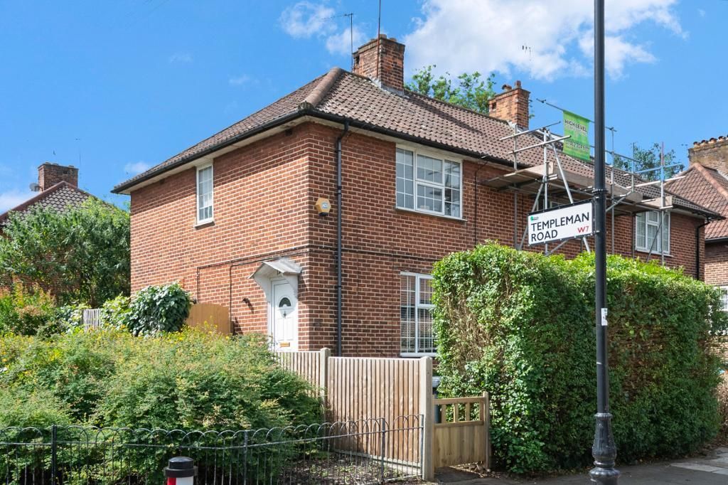 Property photo 1 of 12