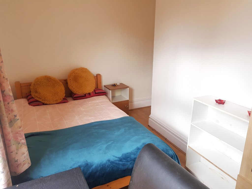 Property photo 3 of 18 Property