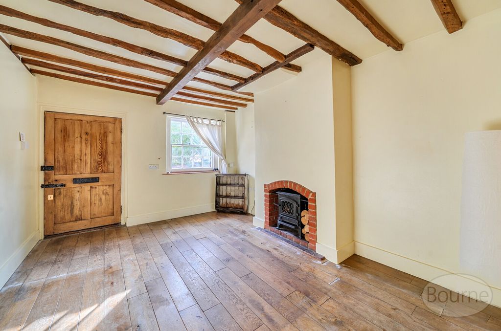 Property photo 2 of 24 244Edfe5-31B0-425...