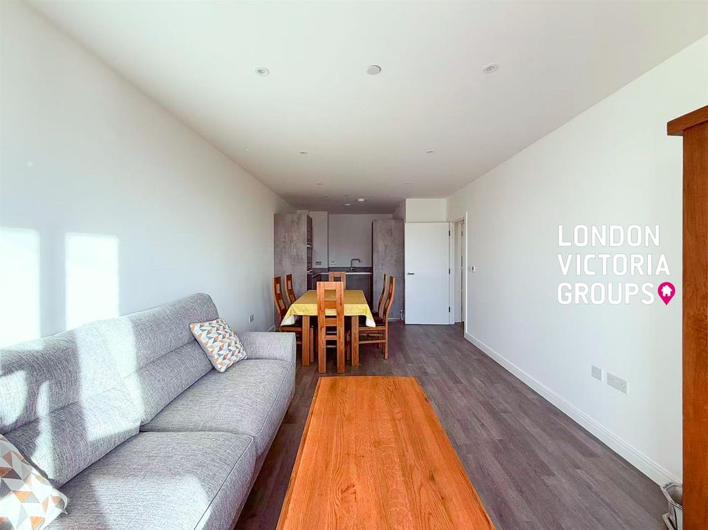 Property photo 3 of 7 1-4456.Jpg