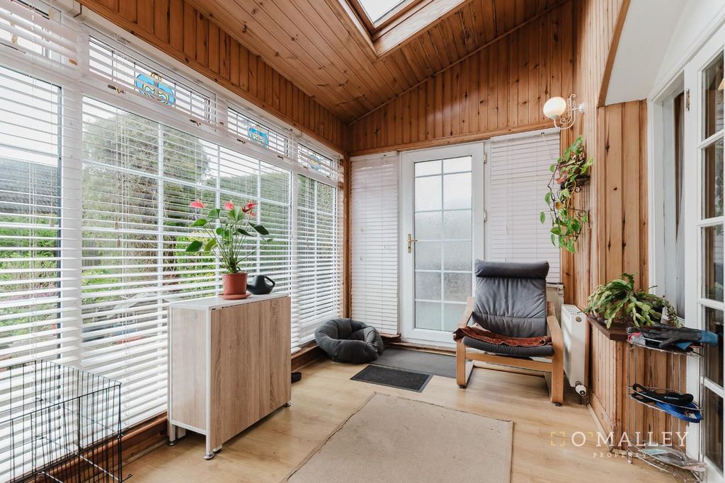 Property photo 3 of 19 Sun Room