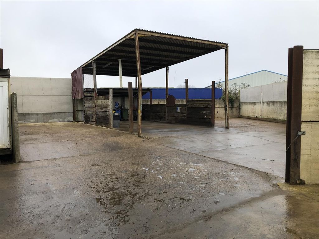 Property photo 3 of 5 Img_2501.Jpg