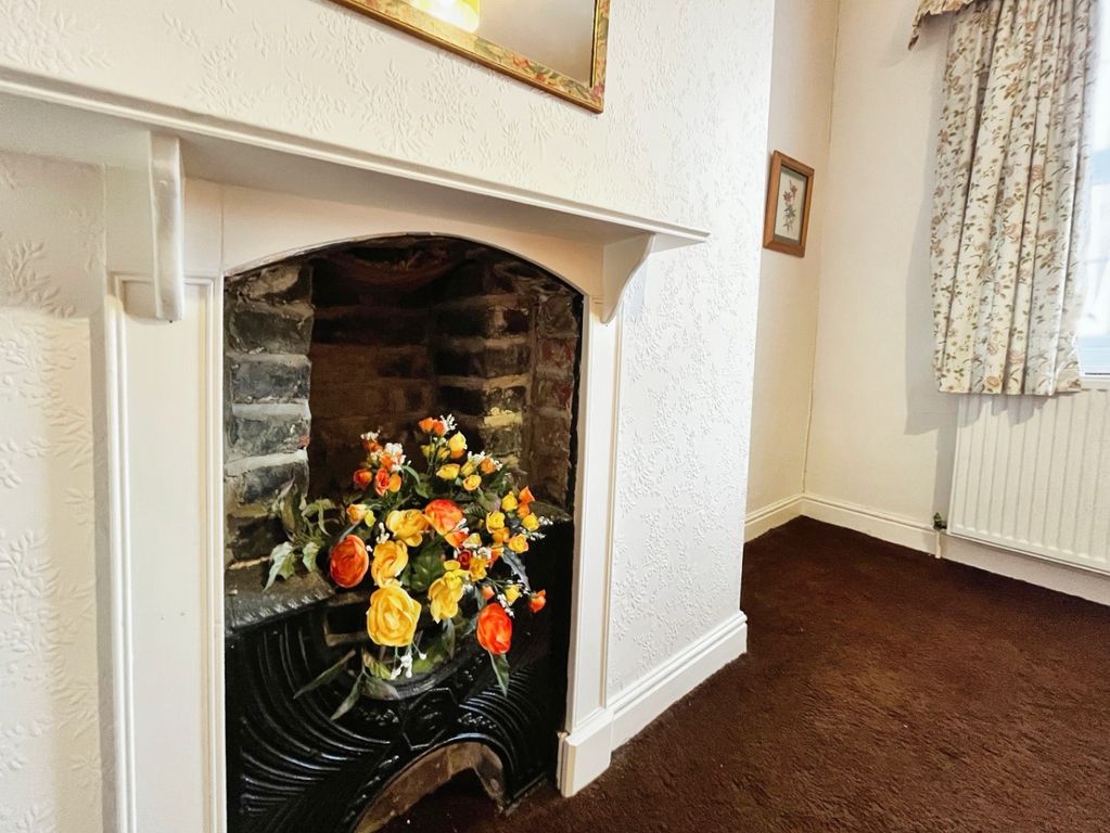 Property photo 3 of 33 35537010