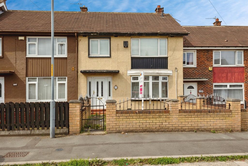 Property photo 1 of 12