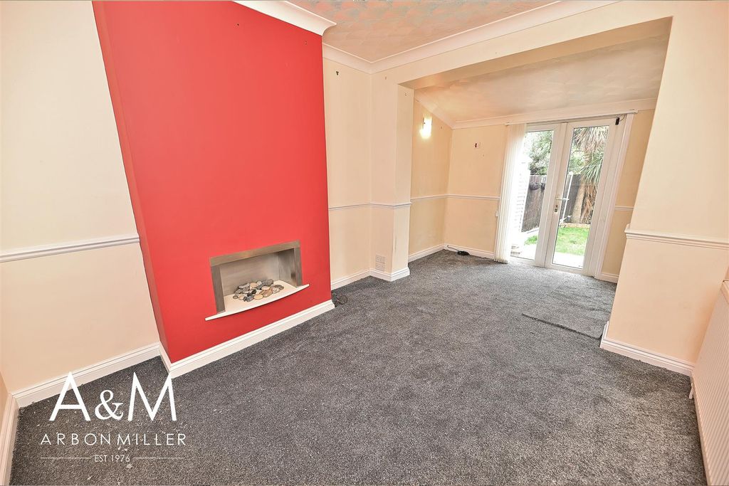 Property photo 1 of 10 4.Jpg
