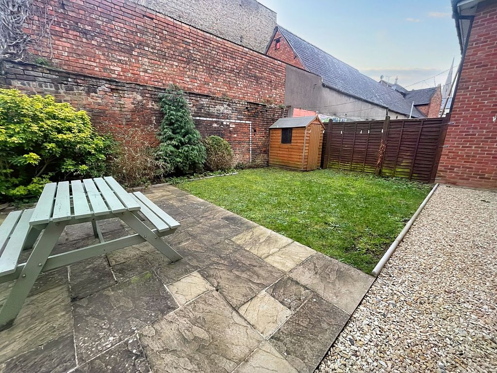 Property photo 3 of 9 Photo 3