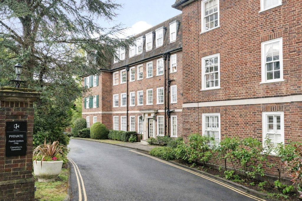 Property photo 1 of 11 Picture No. 12