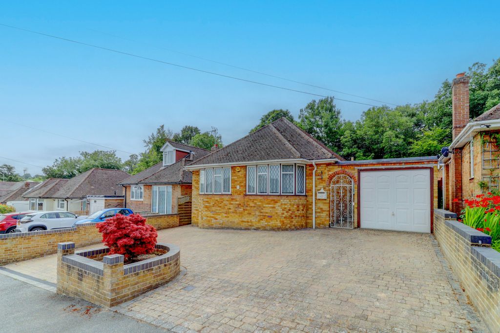 Property photo 1 of 10 Picture No. 12
