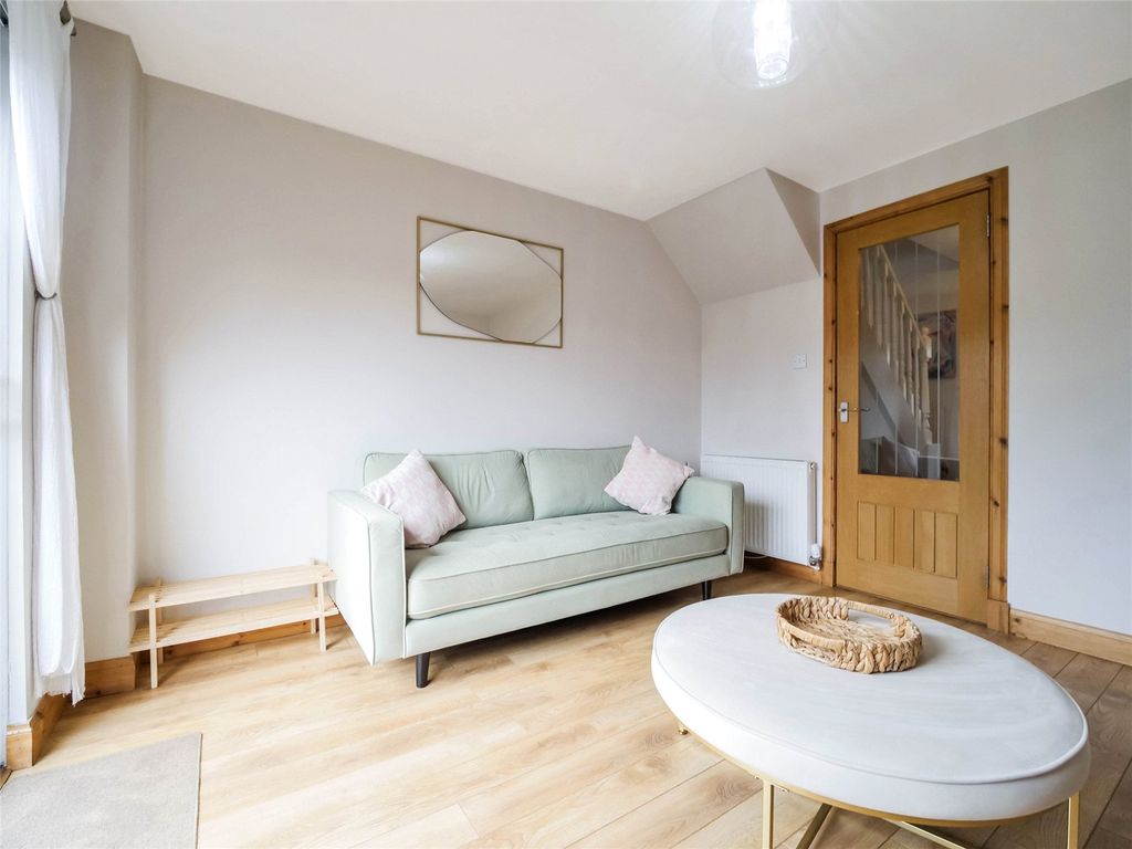 Property photo 3 of 16 Picture No. 06