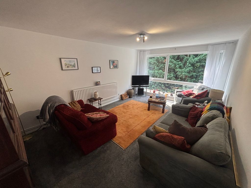 Property photo 2 of 6 Image