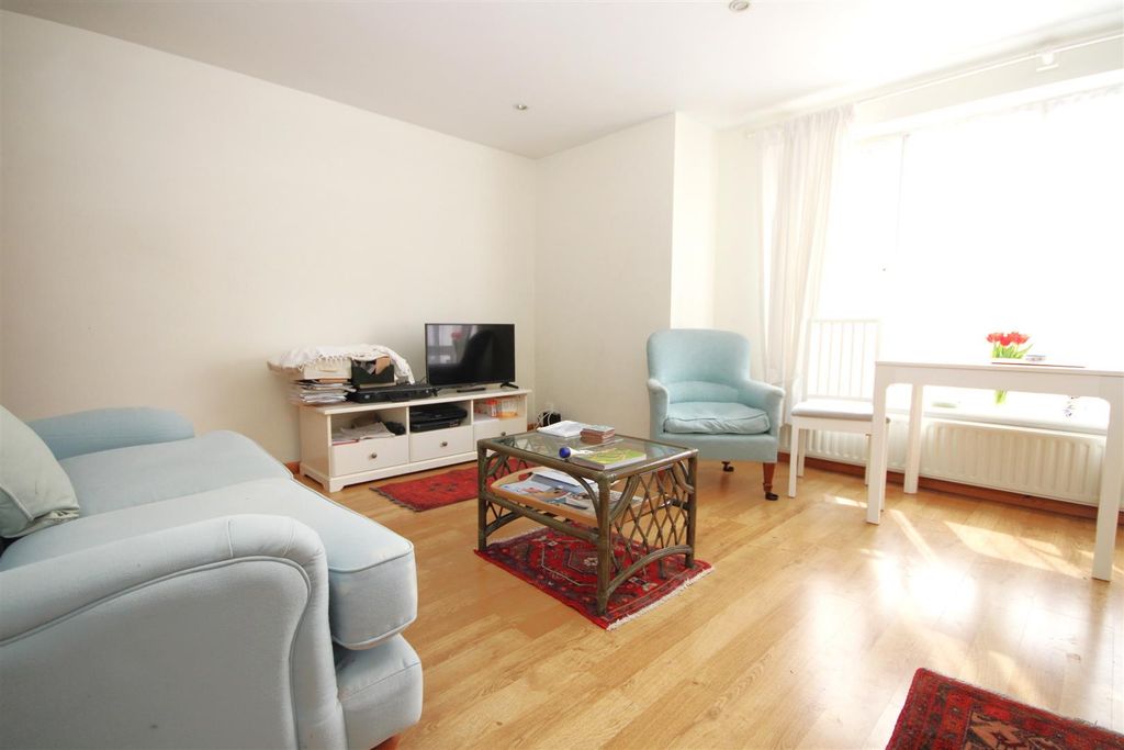 Property photo 3 of 9 Img_5609.Jpg