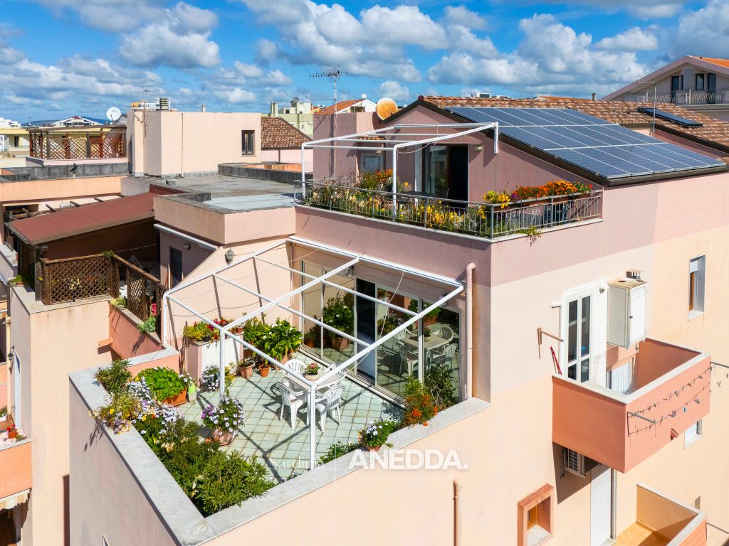 Property photo 1 of 83