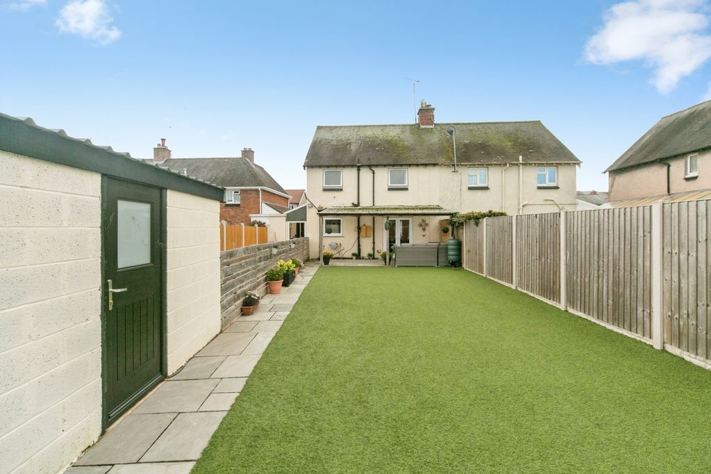 Property photo 3 of 18 Pbox-Img.Jpg