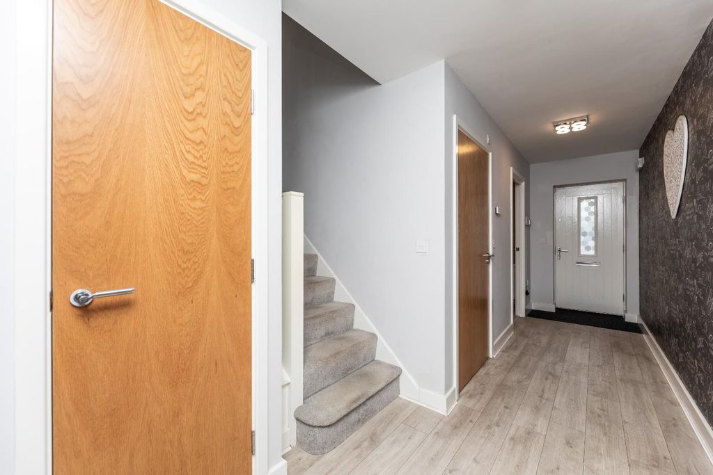 Property photo 2 of 19 5C5A5824.Jpg