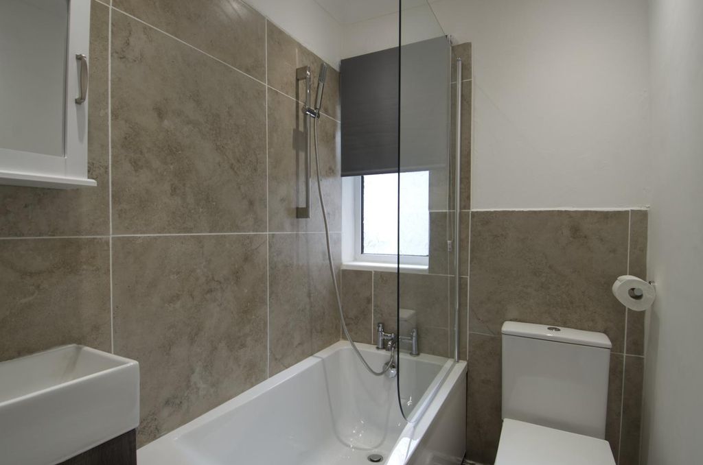 Property photo 3 of 16 3.Jpg