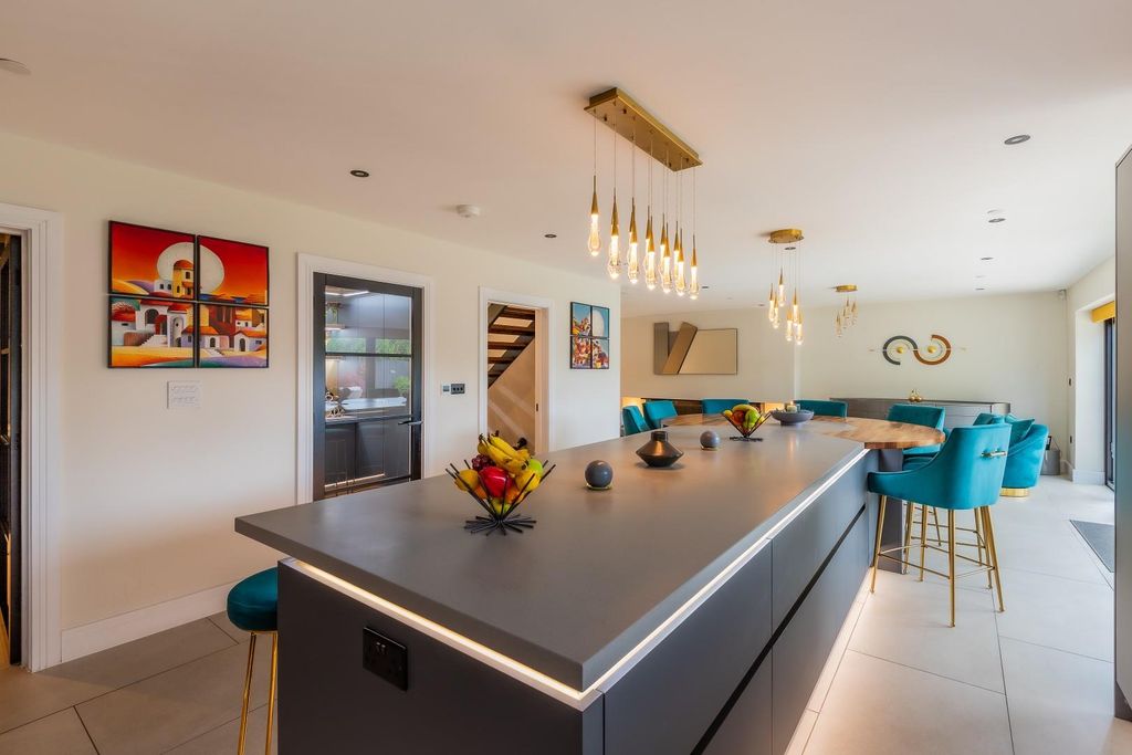 Additional image 7 of 7 bed detached house for saleDruidstone Road, Old St. Mellons, Cardiff CF3