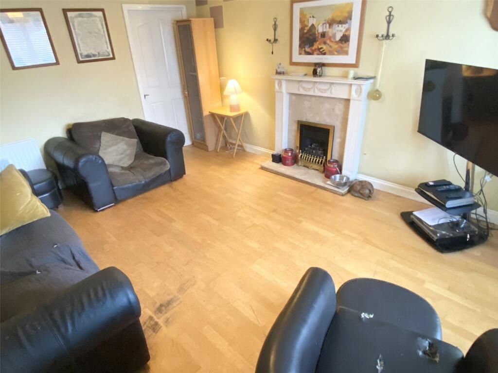 Property photo 3 of 14
