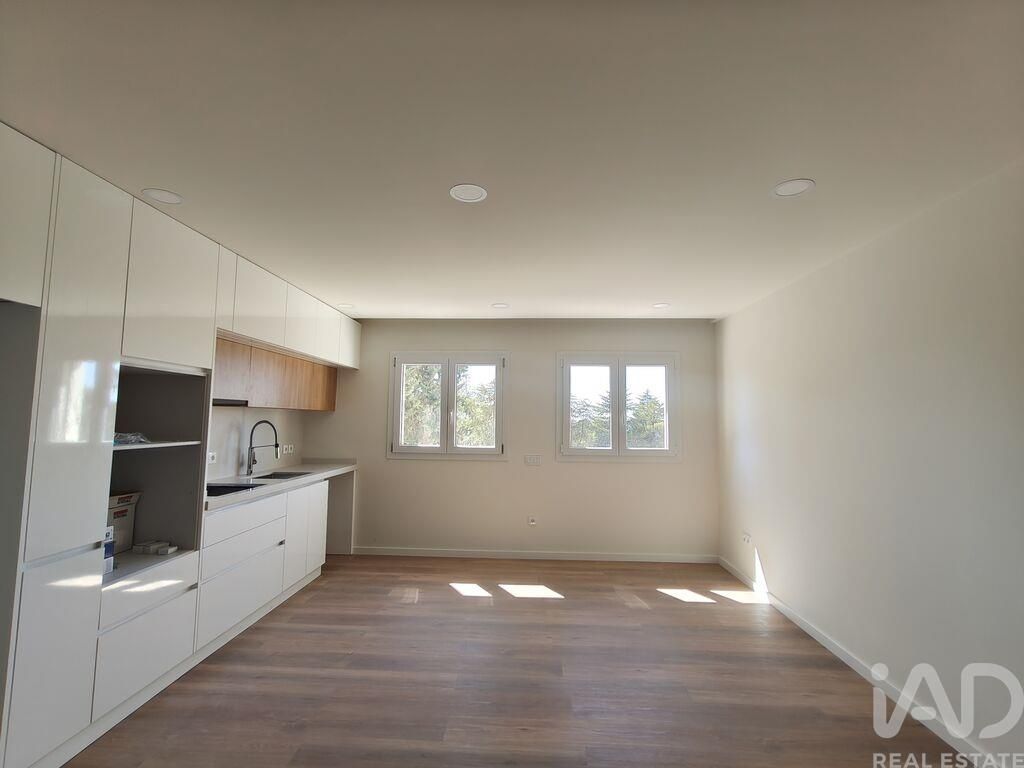Property photo 2 of 30