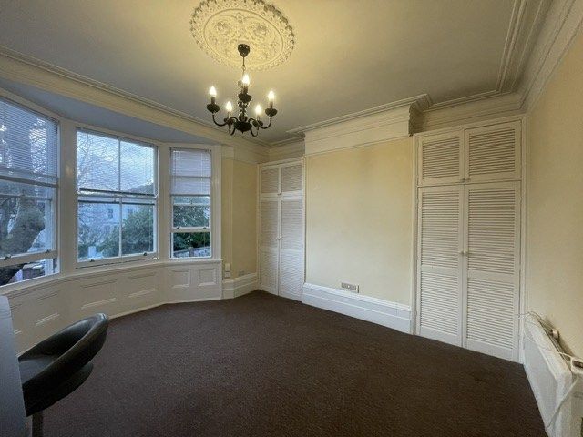 Property photo 2 of 8 Gallery