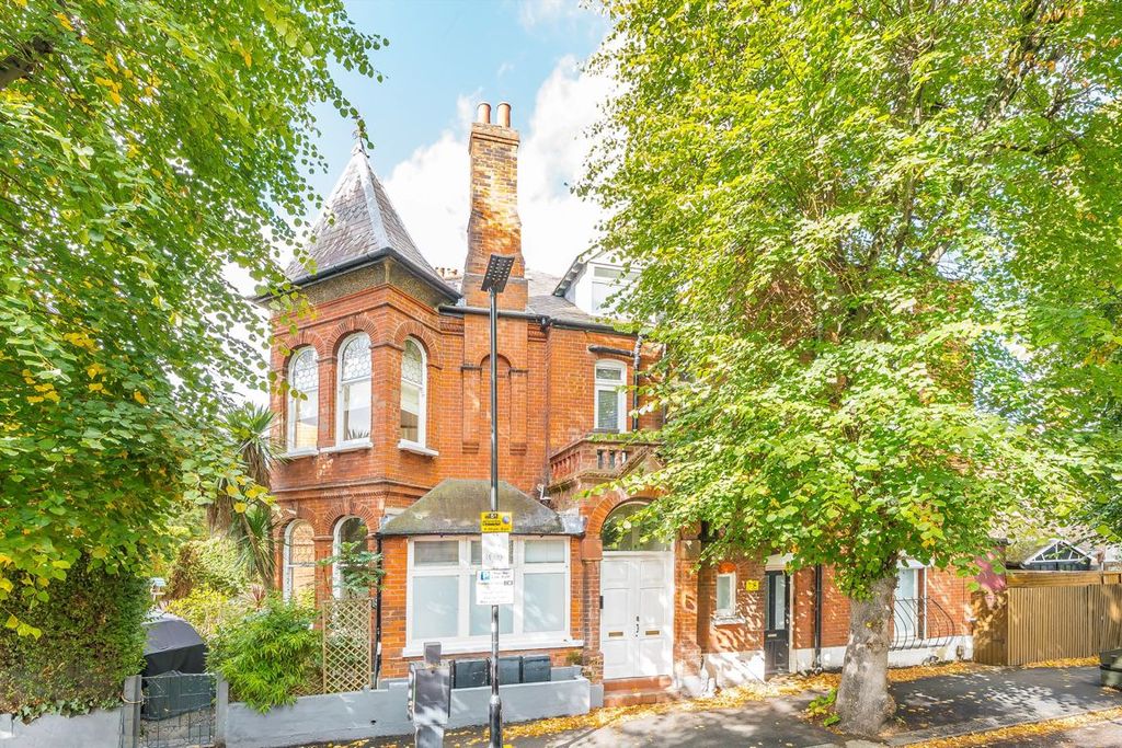 Property photo 1 of 6
