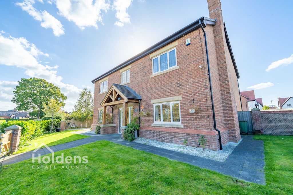 Property photo 1 of 51