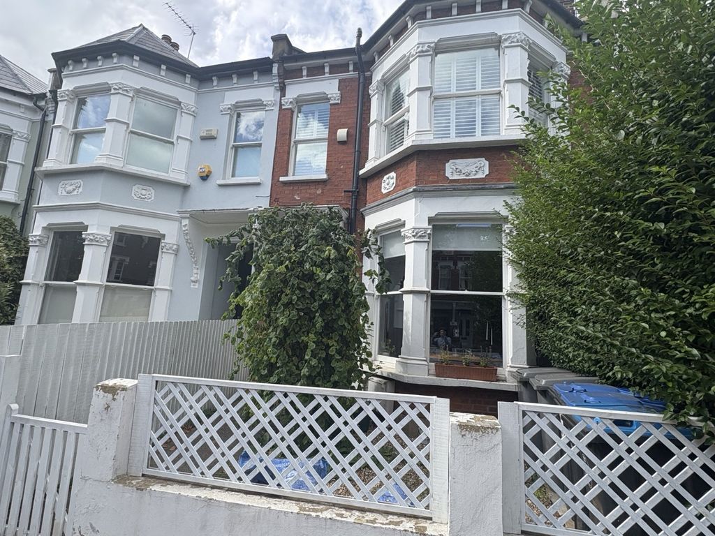 Property photo 1 of 7