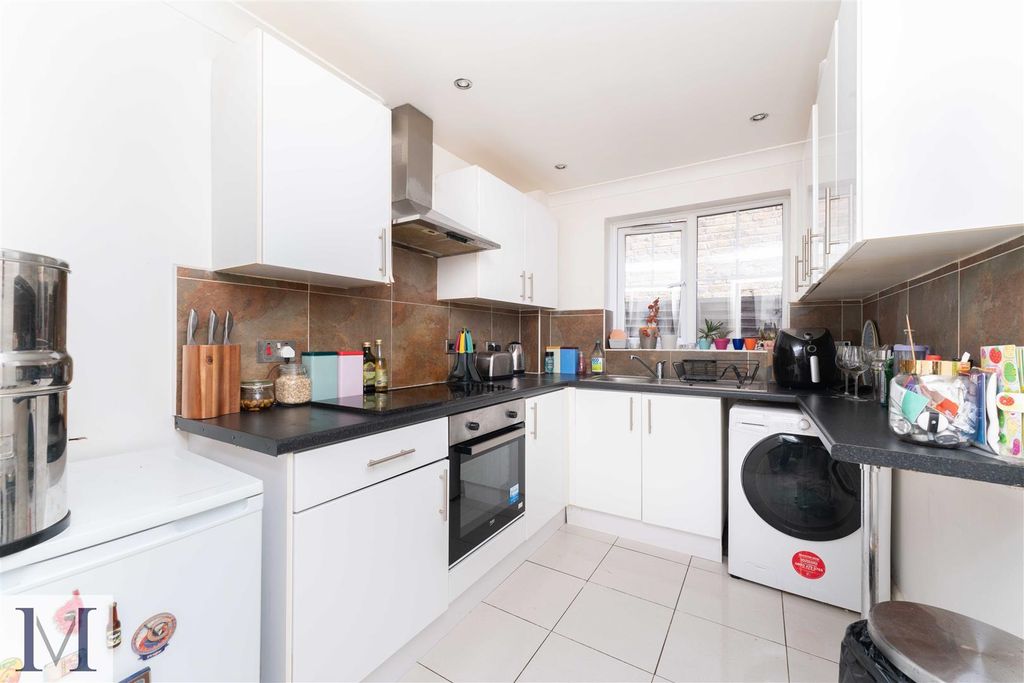 Property photo 3 of 5 Vwhpbthuwk60Lcl6-Dbljg.Jpg