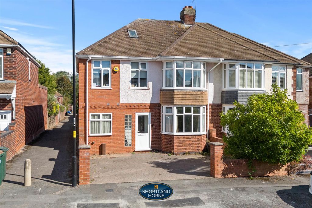 Property photo 1 of 31 45 Arnold Ave (1 Of 33).Jpg