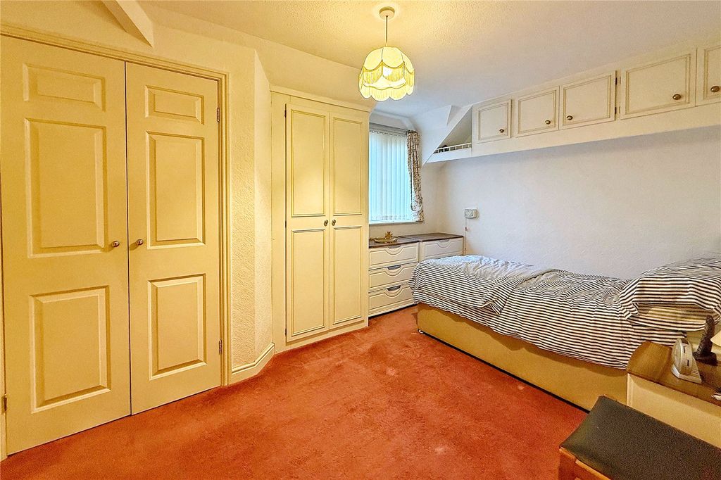 Additional image 9 of 2 bed flat for salePegasus Court, Bury Road, Rochdale, Greater Manchester OL11