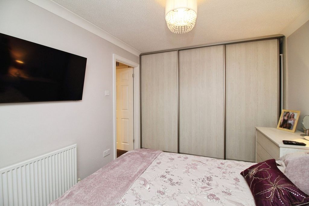 Additional image 8 of 1 bed property for saleMeadow Close, Elmstead, Colchester CO7