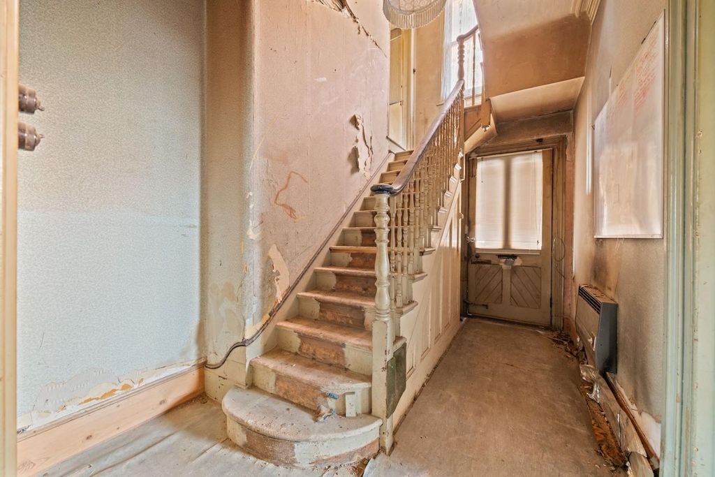 Property photo 3 of 15 04-E38282353 -  Propworld - Ns - 37 Panmure Road S