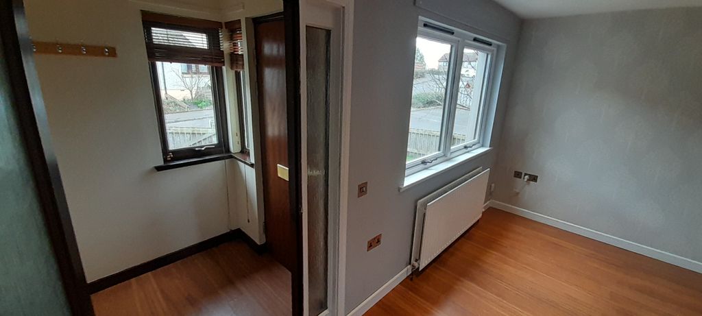 Property photo 2 of 14 20250317_144126